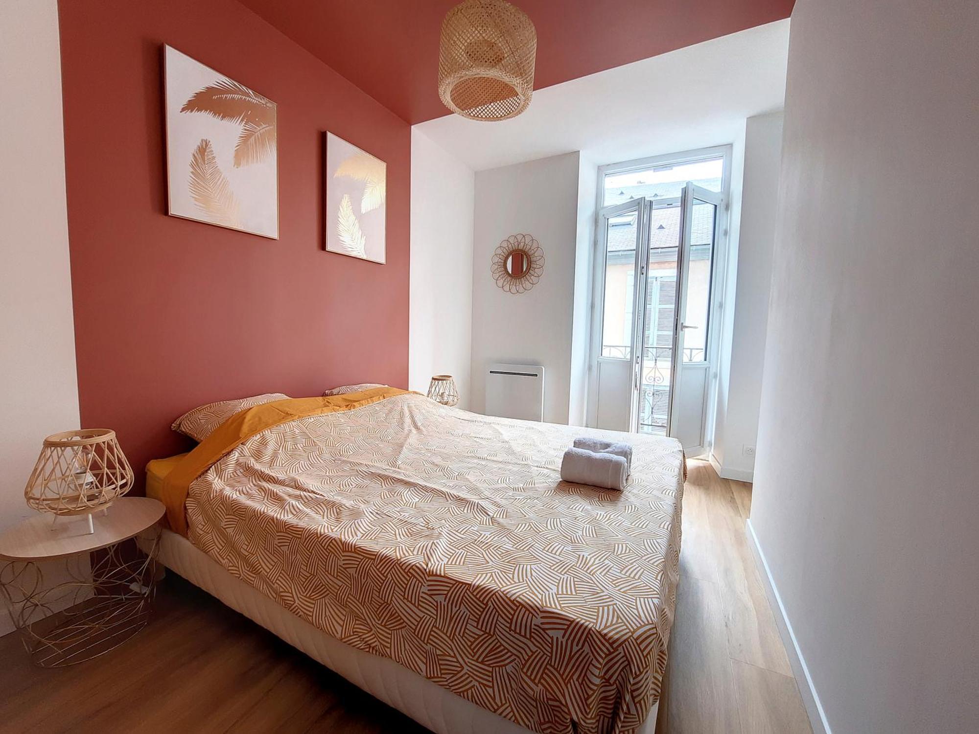 Le Nordique - 2 Chambres - Fibre Wifi - Netflix - Menage Inclus Tarbes Exteriör bild
