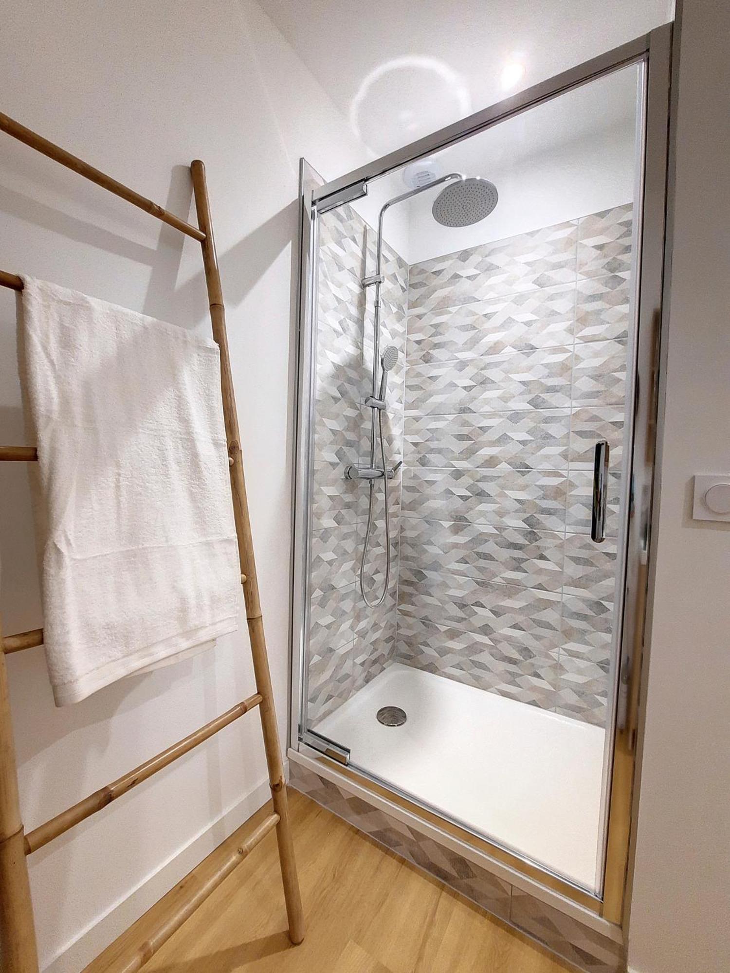 Le Nordique - 2 Chambres - Fibre Wifi - Netflix - Menage Inclus Tarbes Exteriör bild